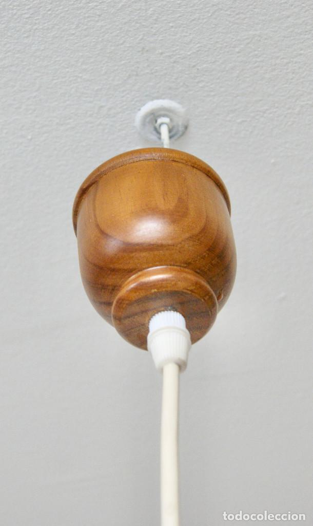 Vintage: lampara de techo madera y pantallas - Foto 14