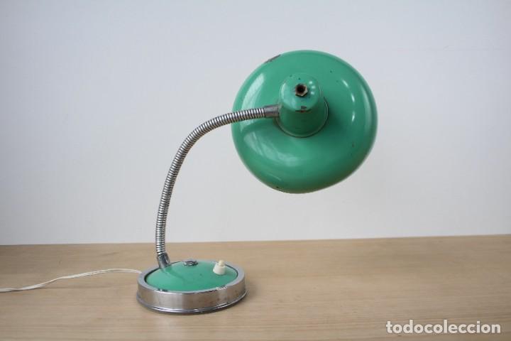 Vintage: L&aacute;mpara de mesa flexo. Verde turquesa. Vintage. - Foto 4