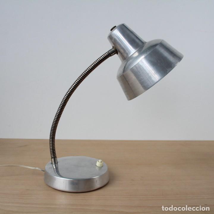 Vintage: L&aacute;mpara de mesa flexo. Aluminio. Vintage. - Foto 1