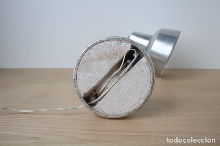 Vintage: L&aacute;mpara de mesa flexo. Aluminio. Vintage. - Foto 6