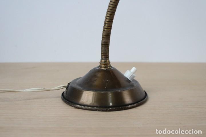 Vintage: L&aacute;mpara de mesa flexo. Color cobre. Vintage. - Foto 4