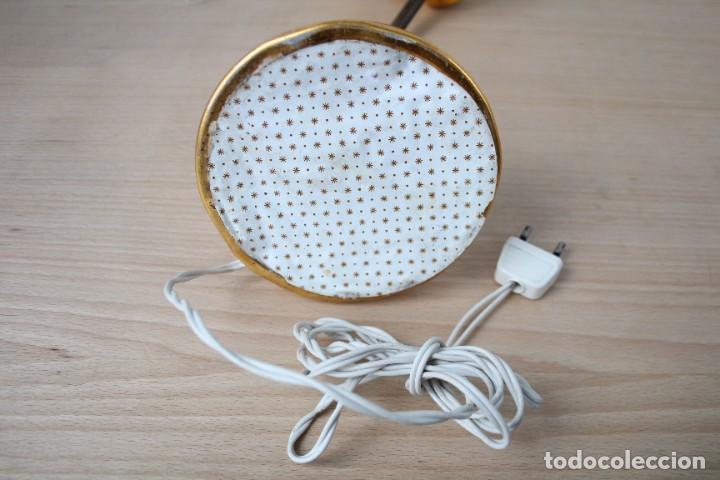 Vintage: L&aacute;mpara de mesa flexo. Dorado. Vintage. - Foto 7