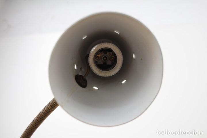 Vintage: L&aacute;mpara de mesa flexo. Turquesa. Vintage. - Foto 7