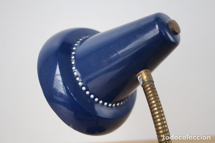 Vintage: L&aacute;mpara de mesa flexo. Azul. Vintage. - Foto 5