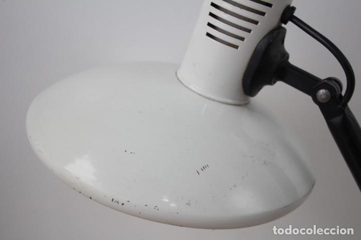 Vintage: L&aacute;mpara de mesa flexo. Blanco. Vintage. - Foto 6