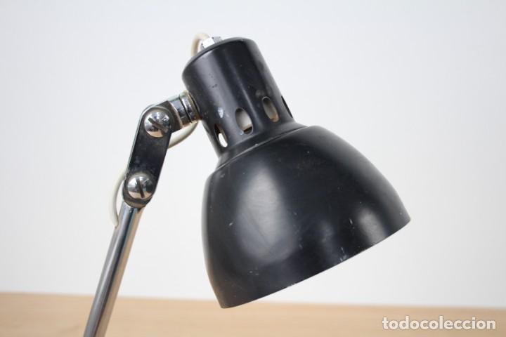 Vintage: L&aacute;mpara de mesa flexo. Negro. Vintage. - Foto 4