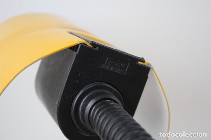 Vintage: Lampara sobremesa flexo. Marca Fase.Amarillo. - Foto 8