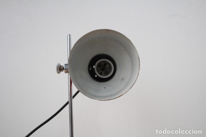 Vintage: Lampara sobremesa flexo. Negro. Vintage. - Foto 3