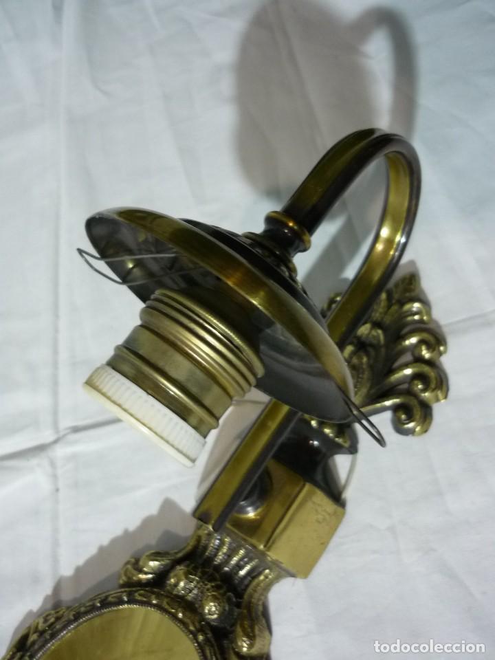 Vintage: 2 apliques de pared en bronce para poner globos - Foto 9