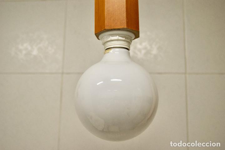 Vintage: lampara de techo lapicero, madera y amarillo - Foto 3