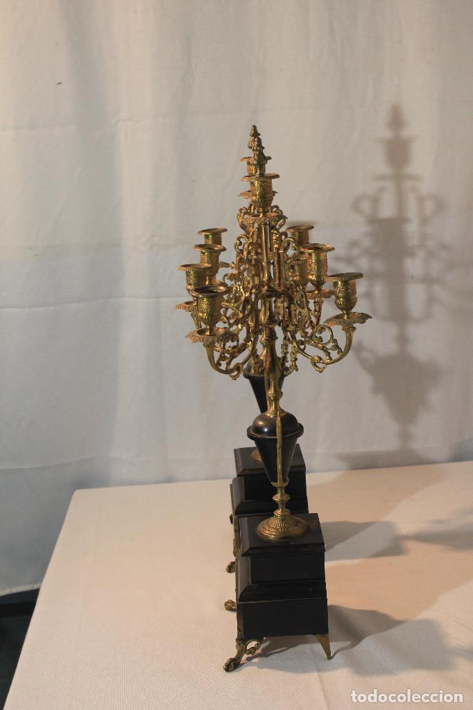 Vintage: PAREJA CANDELABROS BRONCE MARMOL 4 PIES - Foto 8