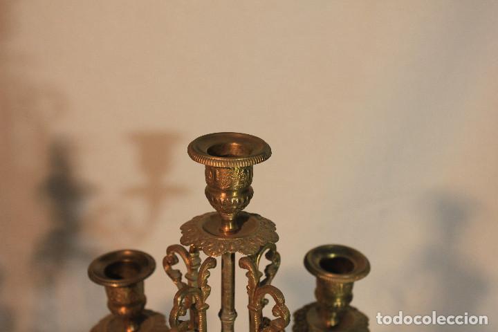 Vintage: PAREJA CANDELABROS BRONCE MARMOL 4 PIES - Foto 11