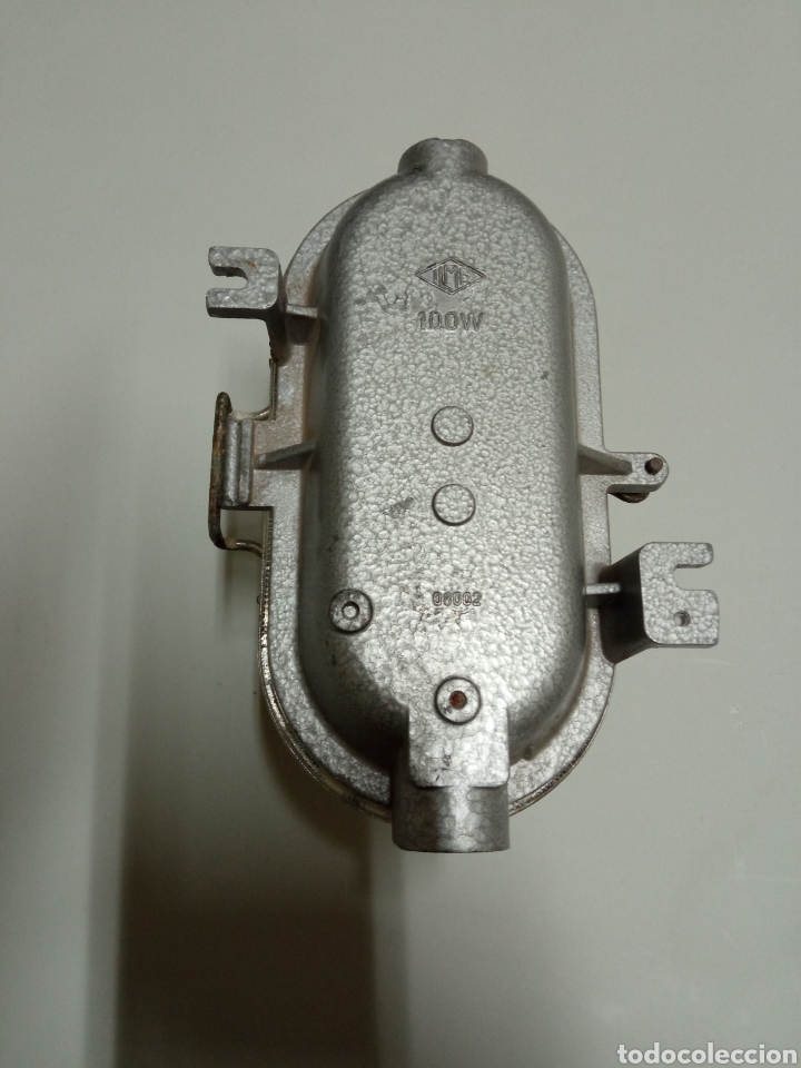 Vintage: Ojo de buey metal - Foto 2