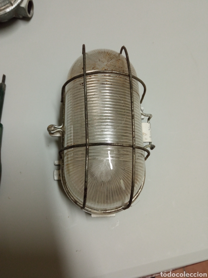 Vintage: Ojo de buey metal - Foto 1