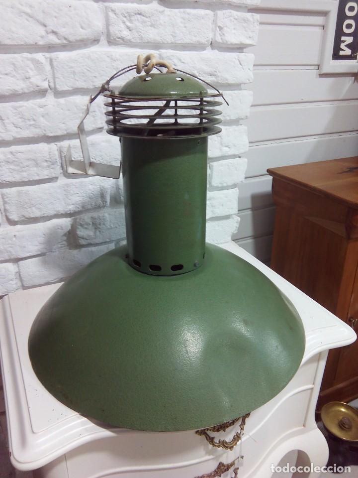Vintage: L&Aacute;MPARA INDUSTRIAL FRANCESA - Foto 2