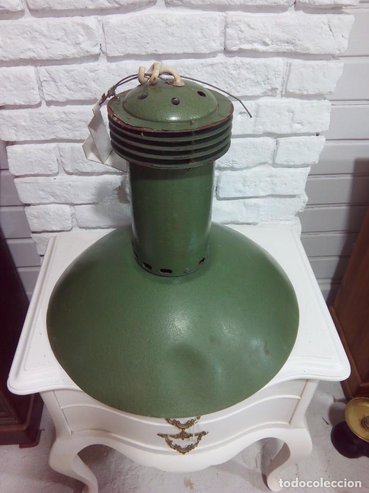 Vintage: L&Aacute;MPARA INDUSTRIAL FRANCESA - Foto 3