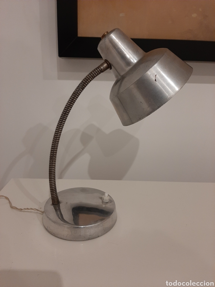 Vintage: L&Aacute;MPARA FLEXO DE ESCRITORIO O MESA CROMADA. FUNCIONANDO. - Foto 1