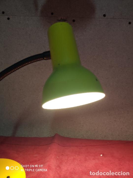 Vintage: LAMPARA DE MESA FLEXO AMARILLA - Foto 2