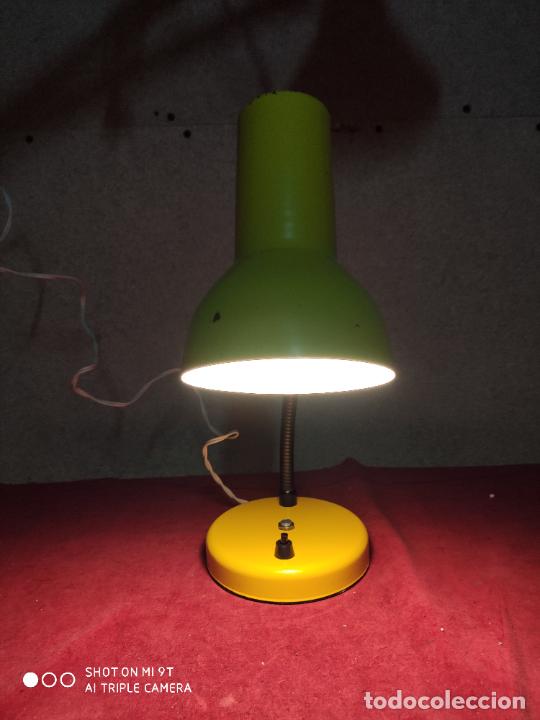 Vintage: LAMPARA DE MESA FLEXO AMARILLA - Foto 4