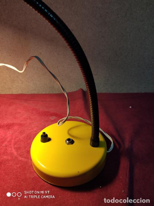 Vintage: LAMPARA DE MESA FLEXO AMARILLA - Foto 8