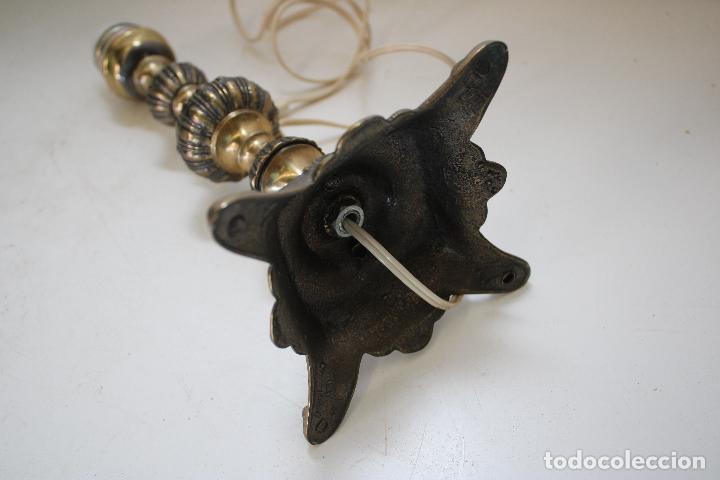 Vintage: lampara sobremesa de bronce-calamina - Foto 4