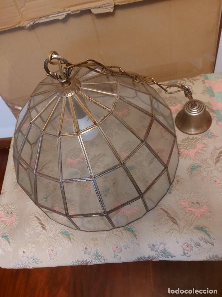 Vintage: L&aacute;mpara de lat&oacute;n y cristal - Foto 1