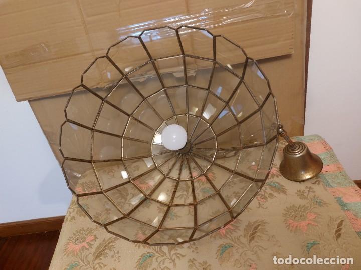 Vintage: L&aacute;mpara de lat&oacute;n y cristal - Foto 3