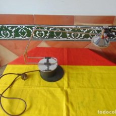 Vintage: LAMPARA SOBREMESA METAL METALSPOT 50 W /12 V PRIM 220 V DE CORREDERA TOMA DE CORRIENTE EN BARRA. Lote 348649763
