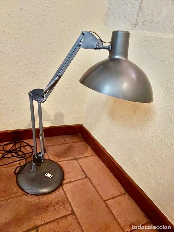 Vintage: L&aacute;mpara FLEXO de sobremesa, Lupela. - Foto 1