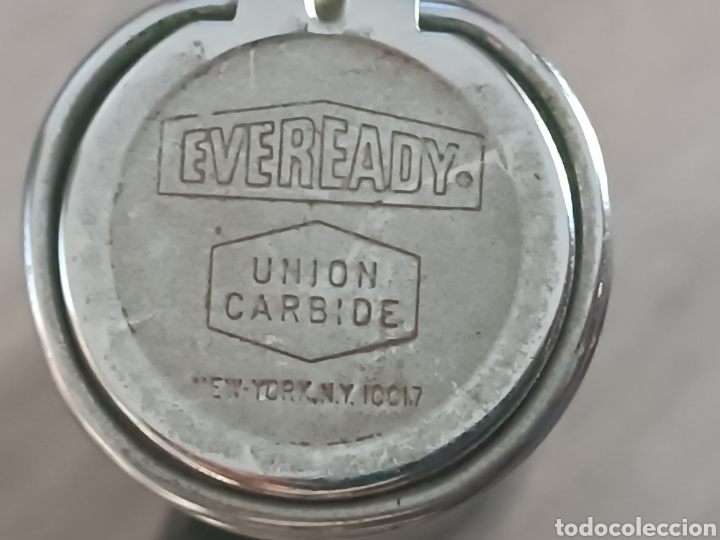 Vintage: Linterna Eveready - a&ntilde;os 70 no funciona - Foto 4