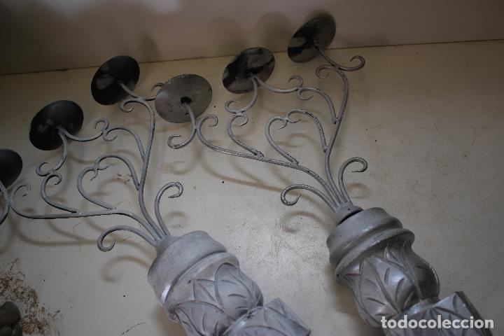 Vintage: pareja de candelabros vintage madera y forja - Foto 3