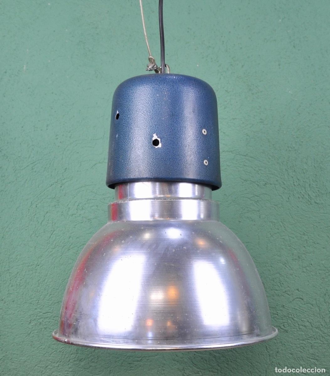 Vintage: Foco industrial azul y cromado - Foto 1