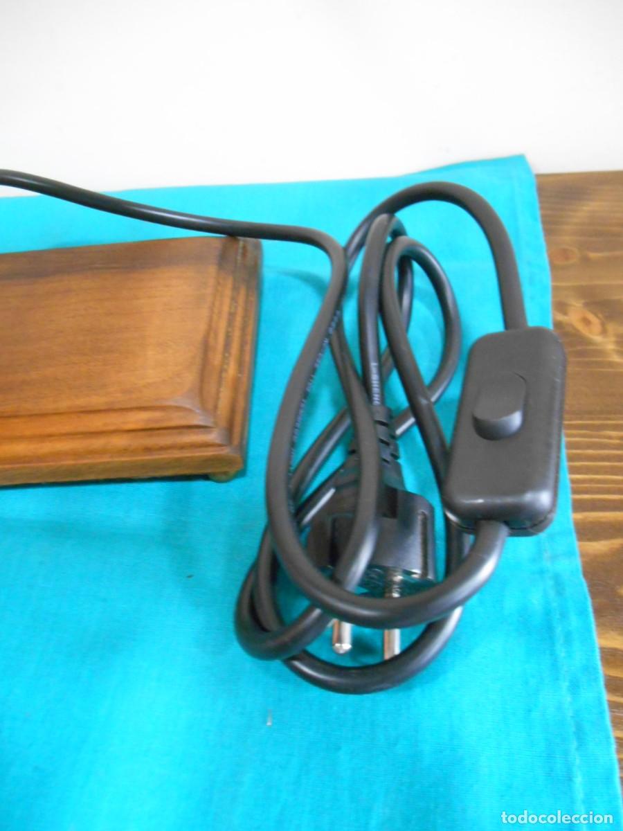 Vintage: L&Aacute;MPARA DE DESPACHO. COBRE Y MADERA NOBLE - FUNCIONANDO - - Foto 9