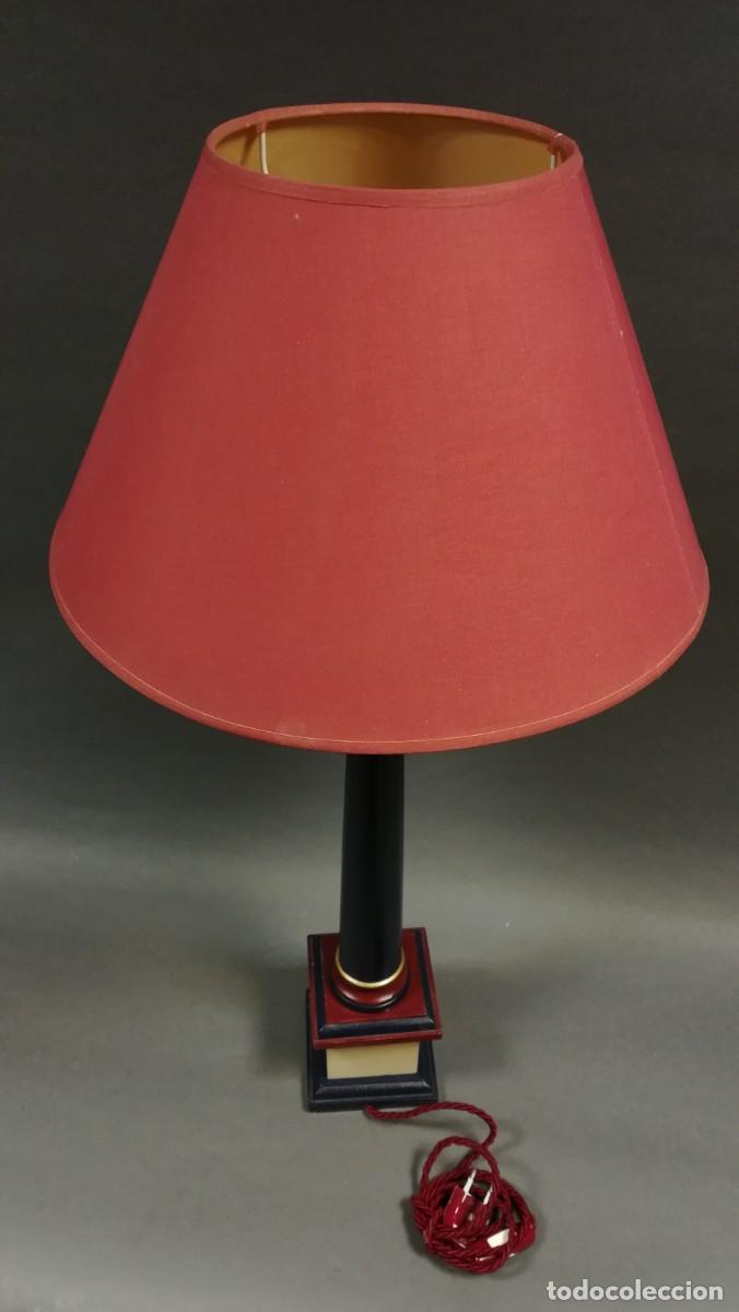 Vintage: LAMPARA DE MADERA PINTADA BURDEOS Y AZUL - Foto 4