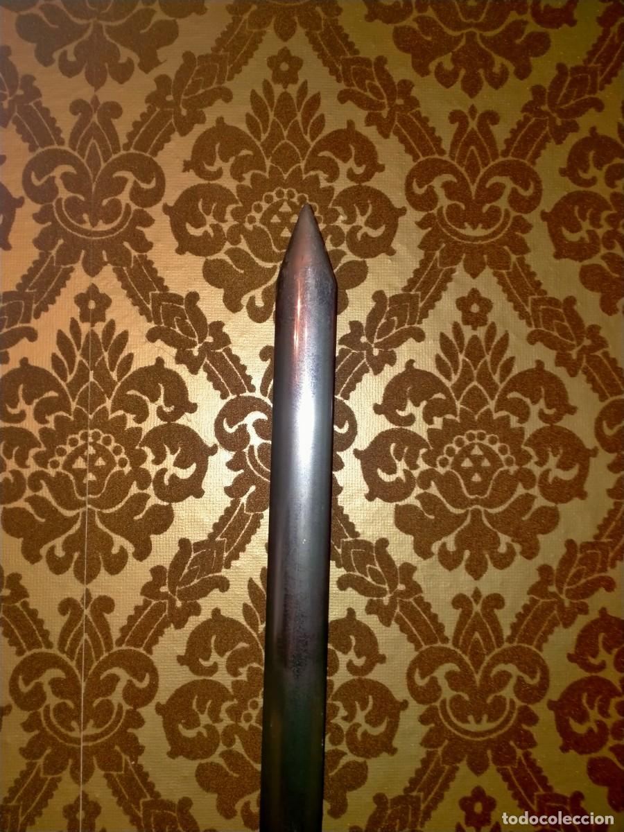 Vintage: ANTIGUA PAREJA DE L&Aacute;MPARAS CON ESPADA - Foto 2