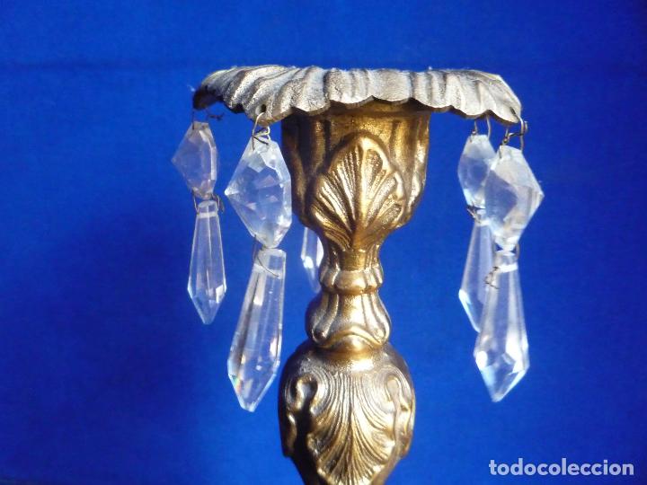 Vintage: CANDELABRO BRONCE CON PRISMAS CRISTAL - Foto 2