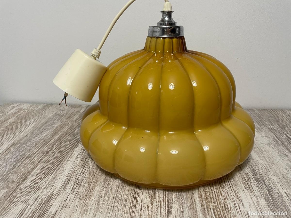 Vintage: LAMPARA TECHO OPALINA COLOR AMARILLO-MOSTAZA - Foto 2