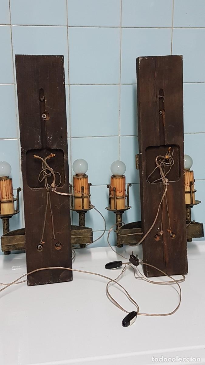 Vintage: PPAREJA APLIQUES DE PARED HIERRO Y MADERA FUNCIONAN - Foto 5
