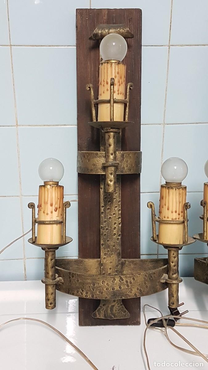 Vintage: PPAREJA APLIQUES DE PARED HIERRO Y MADERA FUNCIONAN - Foto 6