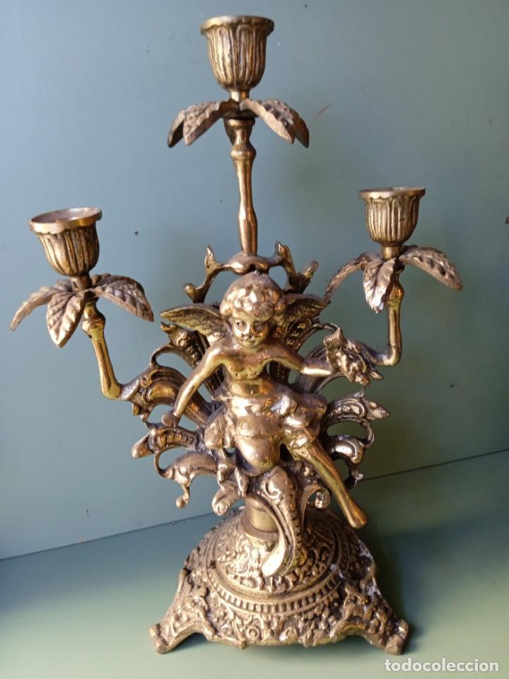 Vintage: PAREJA DE CANDELABROS DE BRONCE O LATON - Foto 3