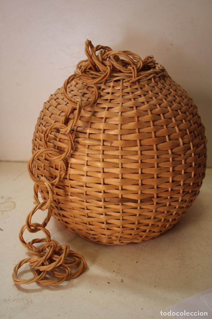 Vintage: lampara de techo de mimbre - Foto 2