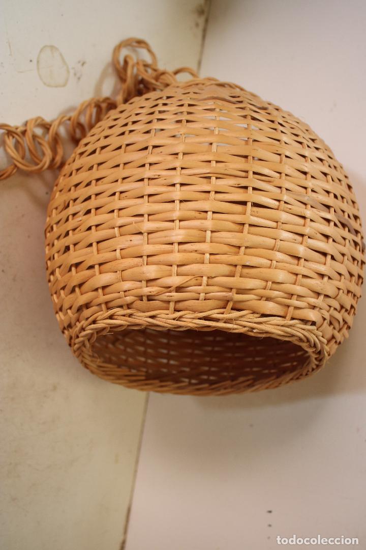Vintage: lampara de techo de mimbre - Foto 5