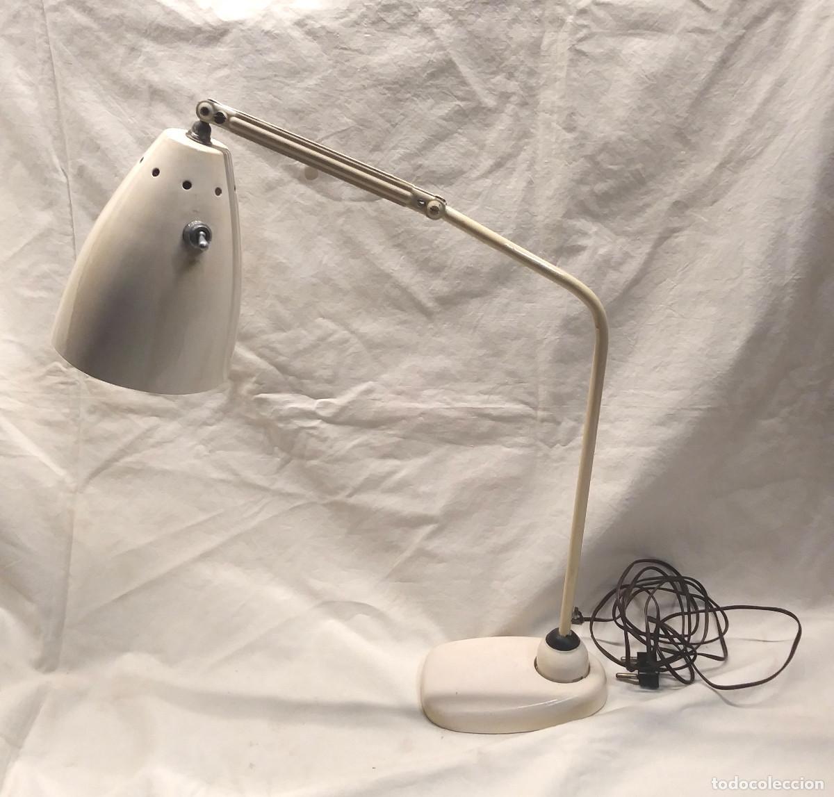 Vintage: Plexo Sobremesa Hierro, Basculante Base y Brazo direccionable - Foto 1