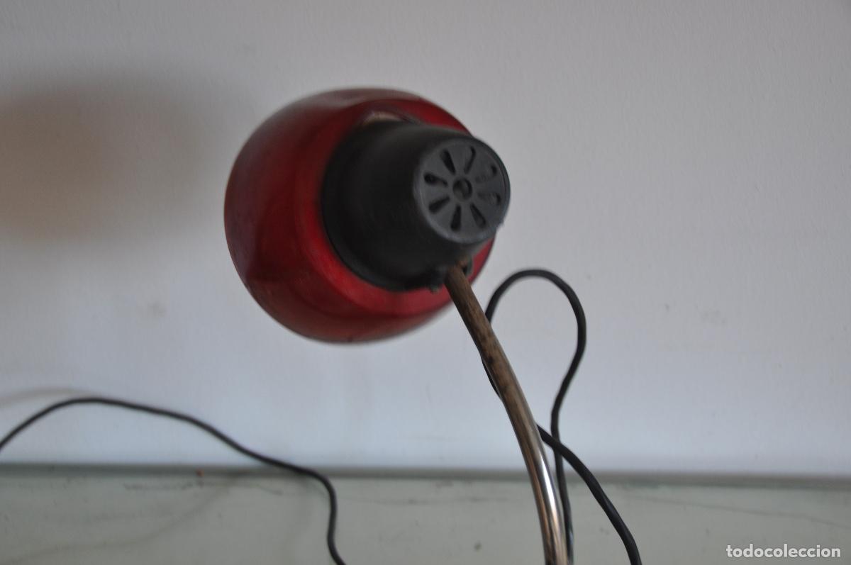 Vintage: Flexo plastico rojo y blanco para restaurar - Foto 9