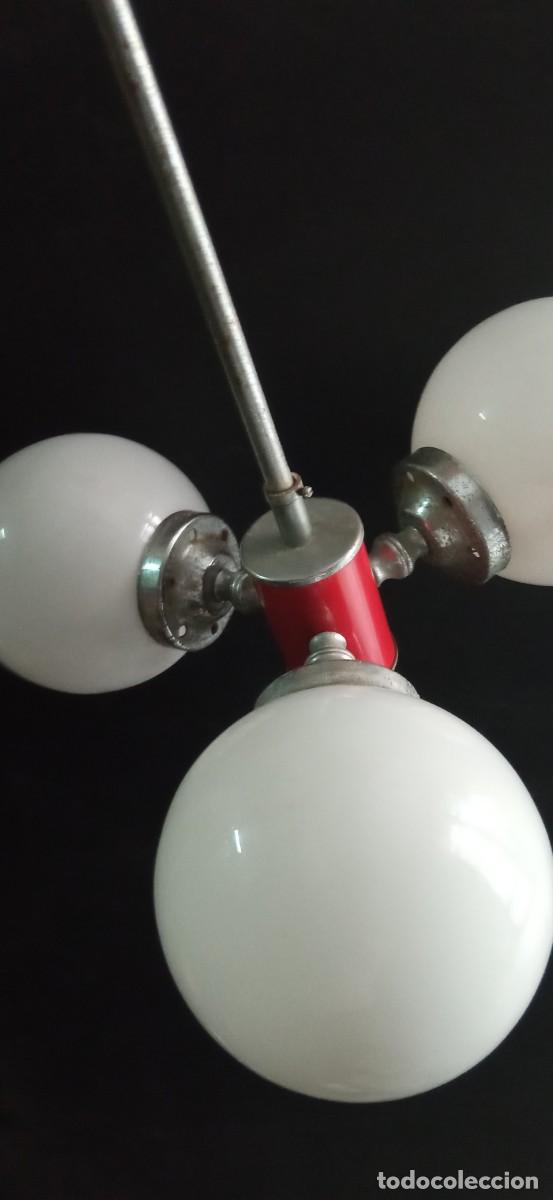 Vintage: lampara techo globos y adornos en rojo - Foto 9