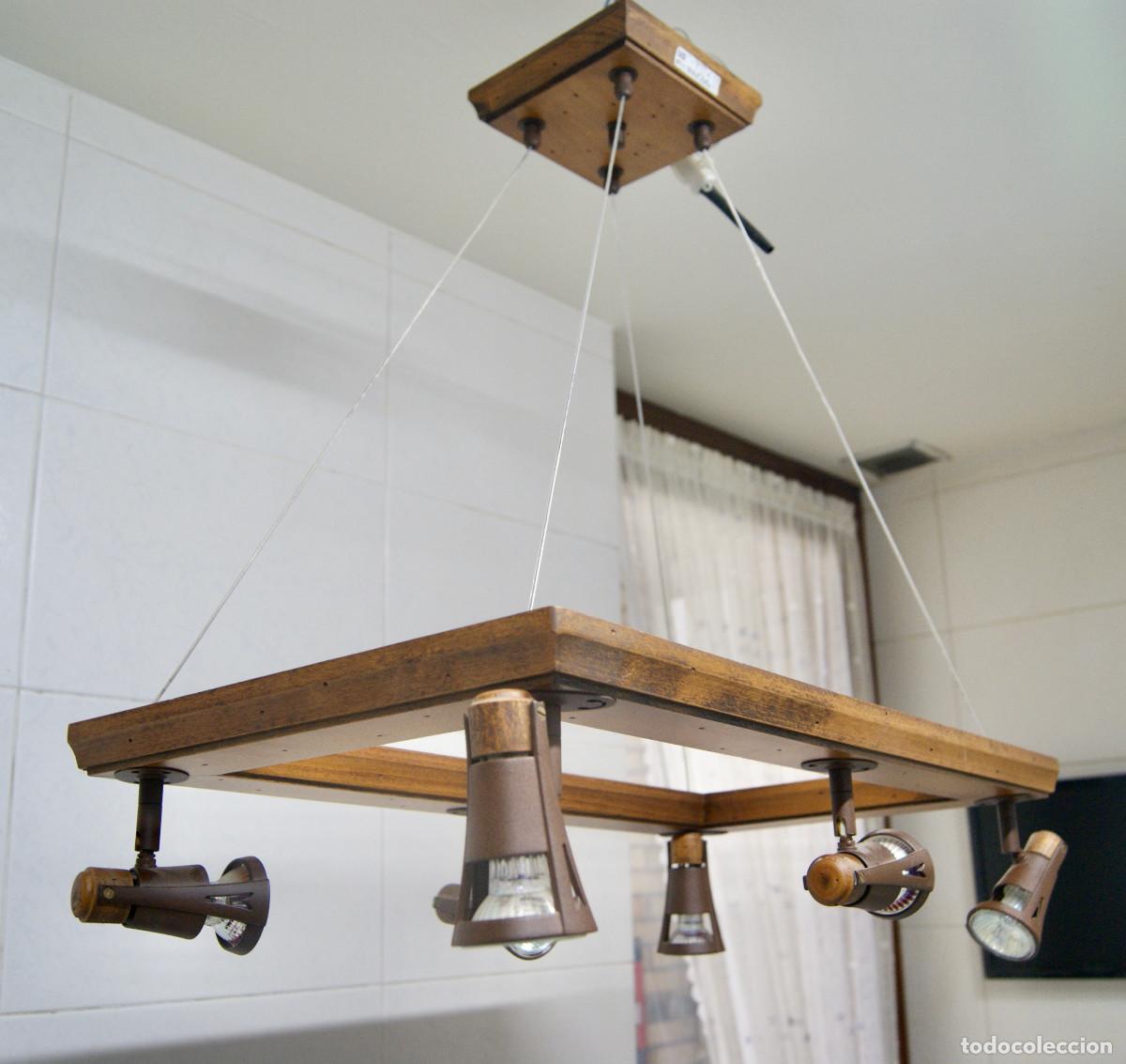Vintage: L&aacute;mpara de techo, madera y forja marr&oacute;n - Foto 1