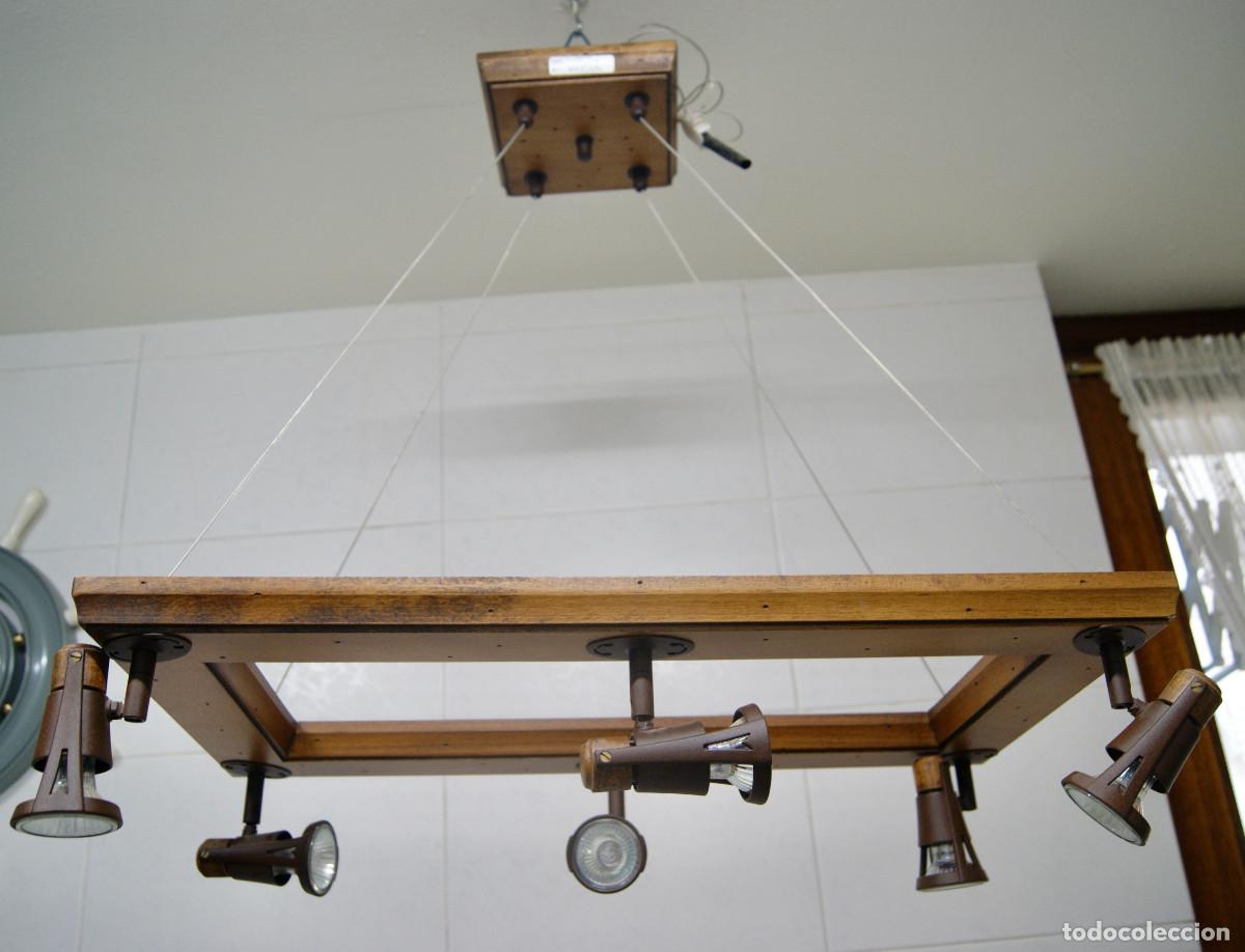 Vintage: L&aacute;mpara de techo, madera y forja marr&oacute;n - Foto 2