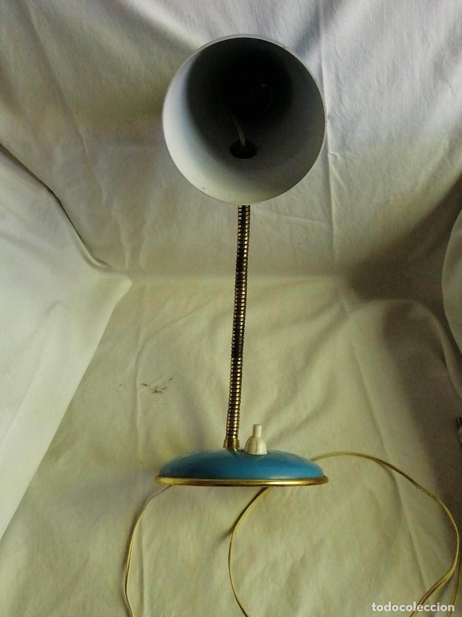 Vintage: L&aacute;mpara de mesa, flexo azul. - Foto 3