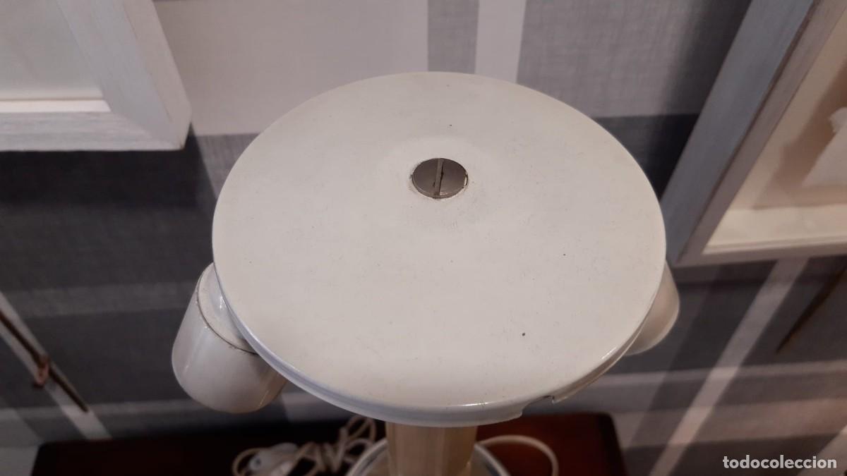 Vintage: L&Aacute;MPARA DE MESA CROMADA- MARCA CLAR - Foto 5