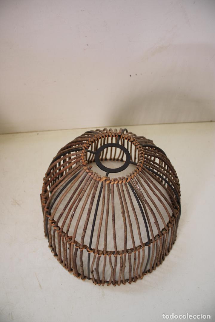 Vintage: lampara de techo de rattan - Foto 4